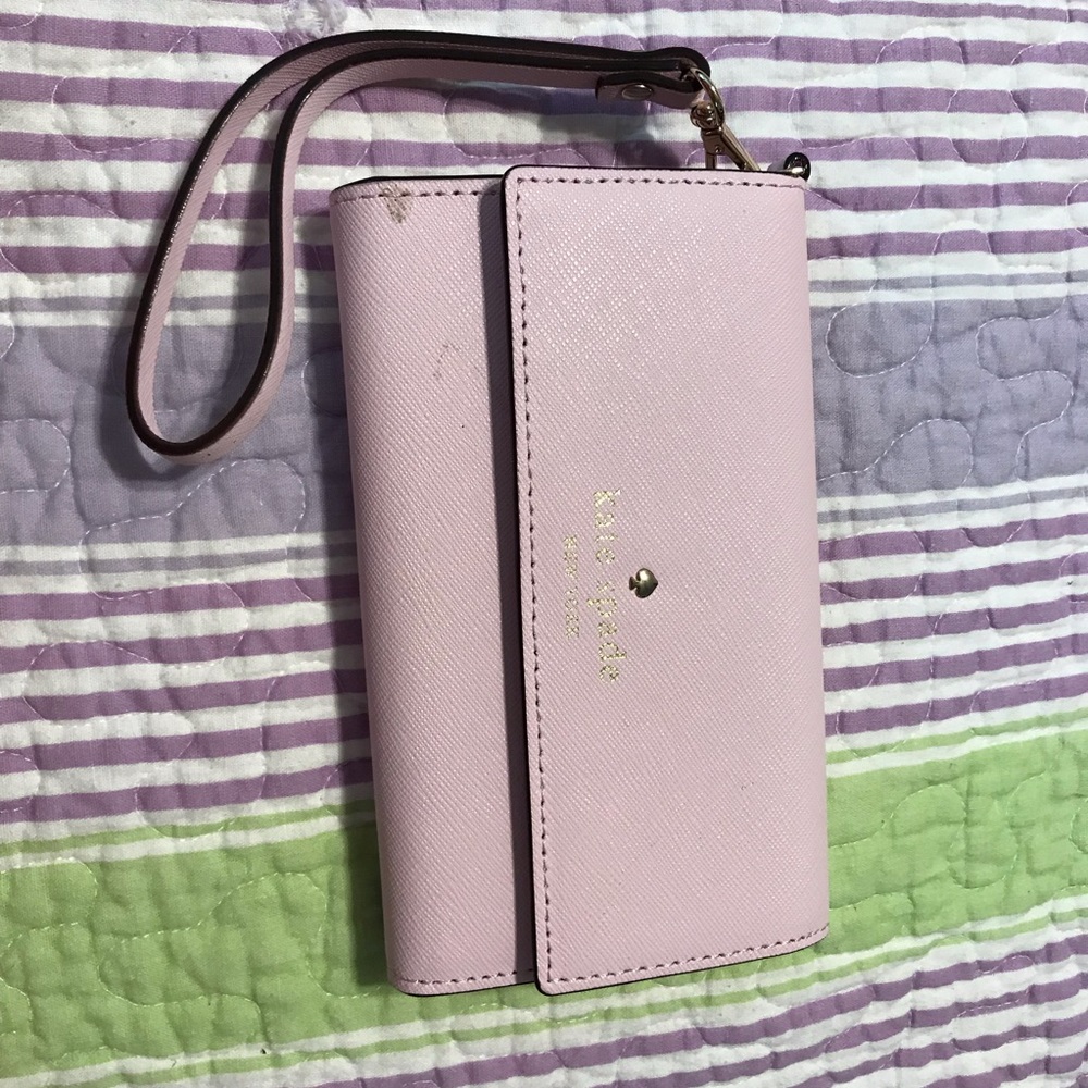 Kate Spade Soft Pink iPhone Wristlet